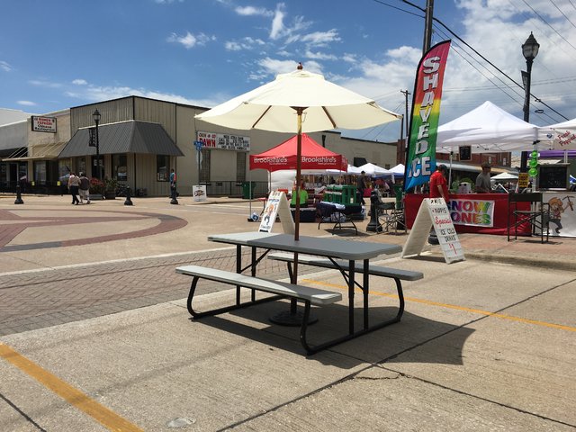 chairs and table rentals